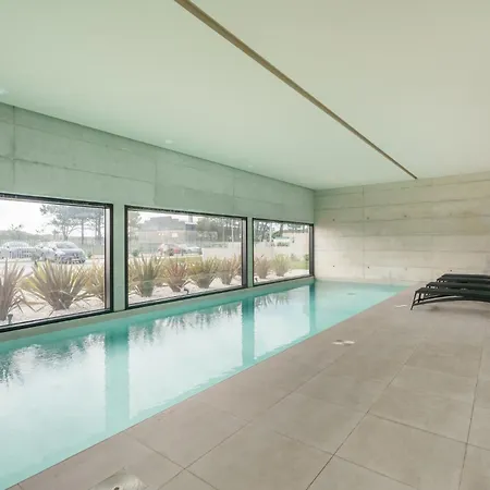 דירה Coast Beachfront Retreat By Minhos Guest *