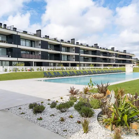 Coast Beachfront Retreat By Minhos Guest * Apúlia