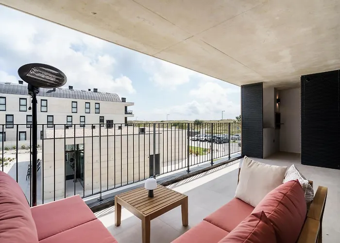 Coast Beachfront Retreat By Minhos Guest * Apúlia